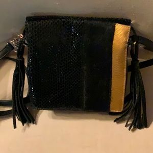 Kelly Wynn Sorry I’m Not Sorry Golden Scarab Handbag